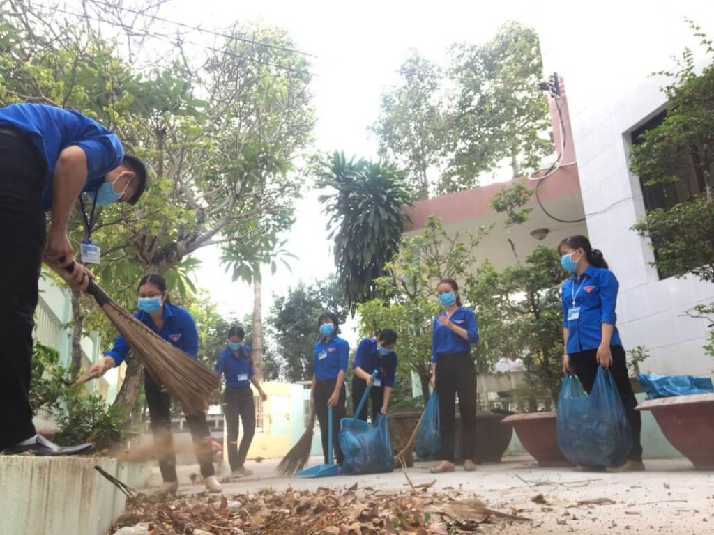 Đoàn Khối các cơ quan tỉnh Trà Vinh thực hiện “Ngày Chủ nhật xanh” trong Tháng Thanh niên năm 2019