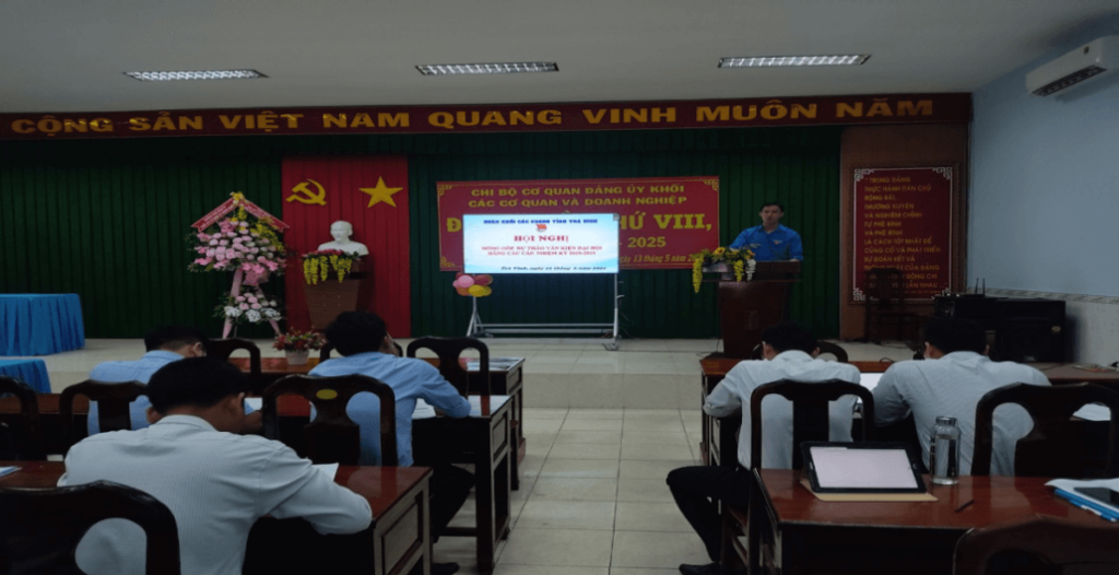 Tổ chức Hội nghị đóng góp dự thảo văn kiện Đại hội Đảng các cấp, nhiệm kỳ 2020-2025