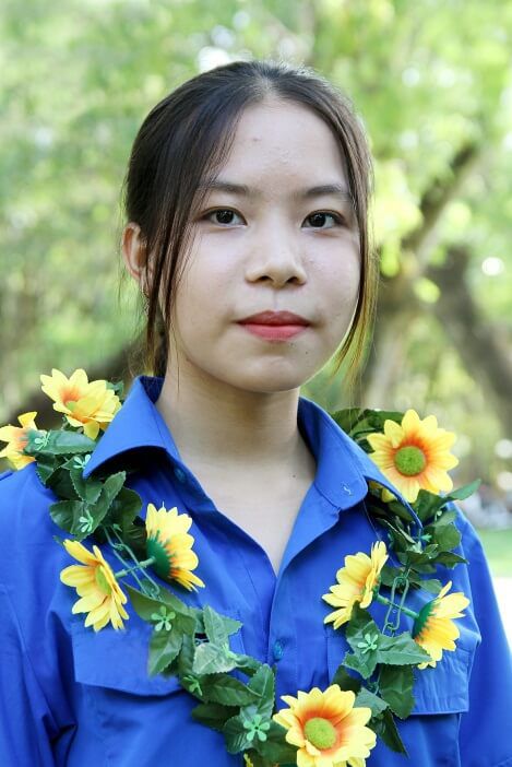 01 Bich Ngoc