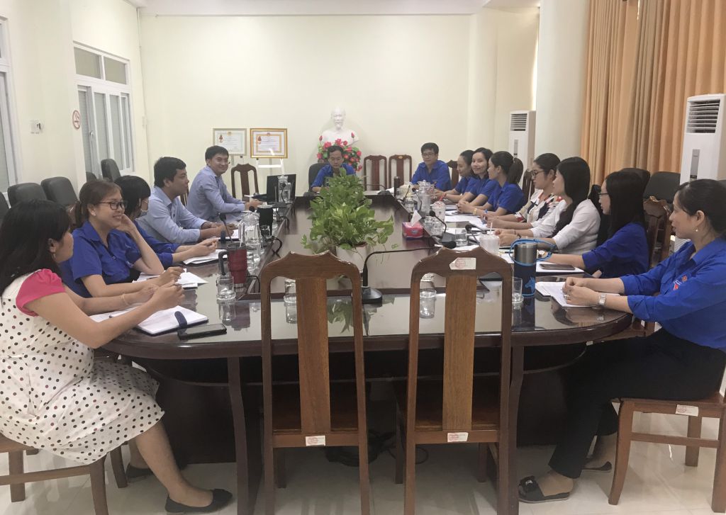 Đoàn khối tổ chức Hội nghị học tập, quán triệt về các Chỉ thị, Nghị quyết, chủ trương của Đảng; kết luận, chương trình của Đoàn