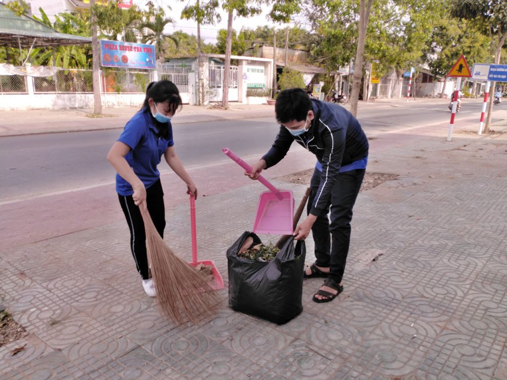 Tuổi trẻ Đoàn khối đồng loạt ra quân Ngày chủ nhật xanh trong Tháng Thanh niên năm 2021