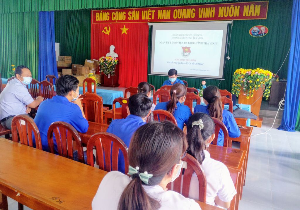 Đồng loạt sinh hoạt chi đoàn chủ điểm tháng 3 với chủ đề“Tự hào Đoàn TNCS Hồ Chí Minh”