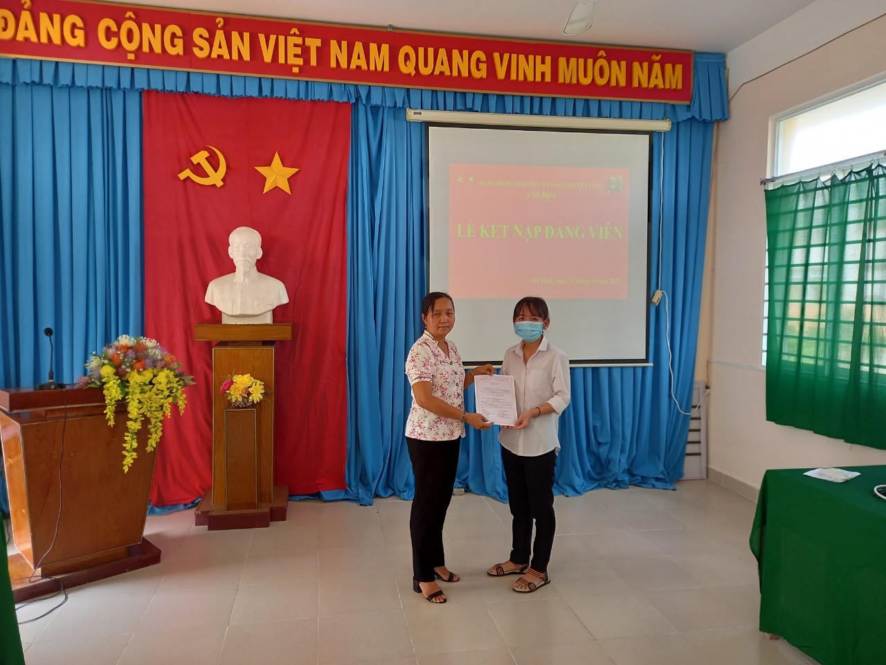Đoàn khối với mô hình phát triển Đảng viên trong học sinh