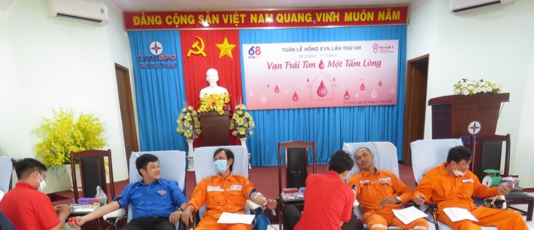 Đoàn cơ sở Công ty Điện lực Trà Vinh tổ chức Hiến máu tình nguyện