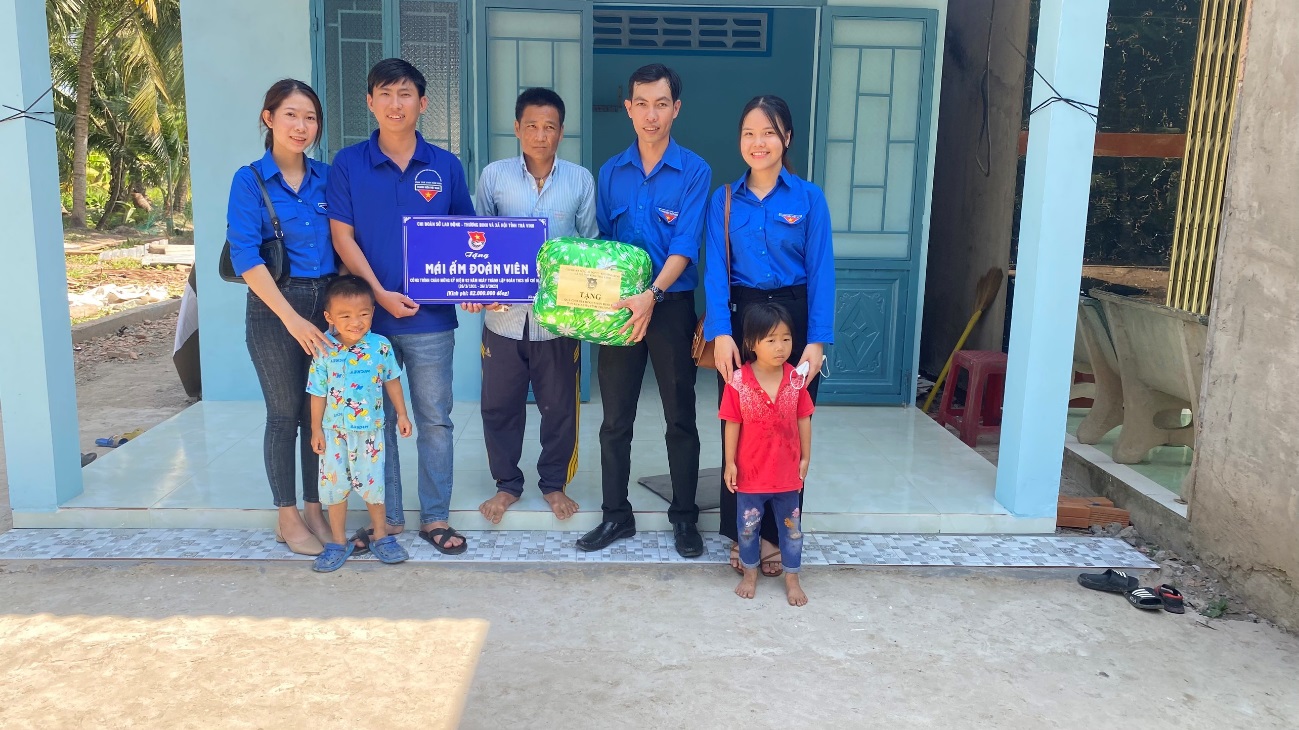 Chi đoàn Sở Lao động – Thương binh và xã hội bàn giao “Mái ấm Đoàn viên” chào mừng kỷ niệm 92 năm Ngày thành lập Đoàn TNCS Hồ Chí Minh (26/03/1931 – 26/03/2023)