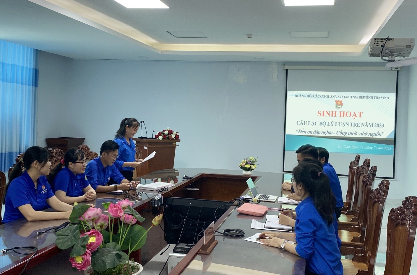 Câu Lạc bộ Lý Luận trẻ Đoàn khối các cơ quan và doanh nghiệp tỉnh tổ chức sinh hoạt quí II năm 2023