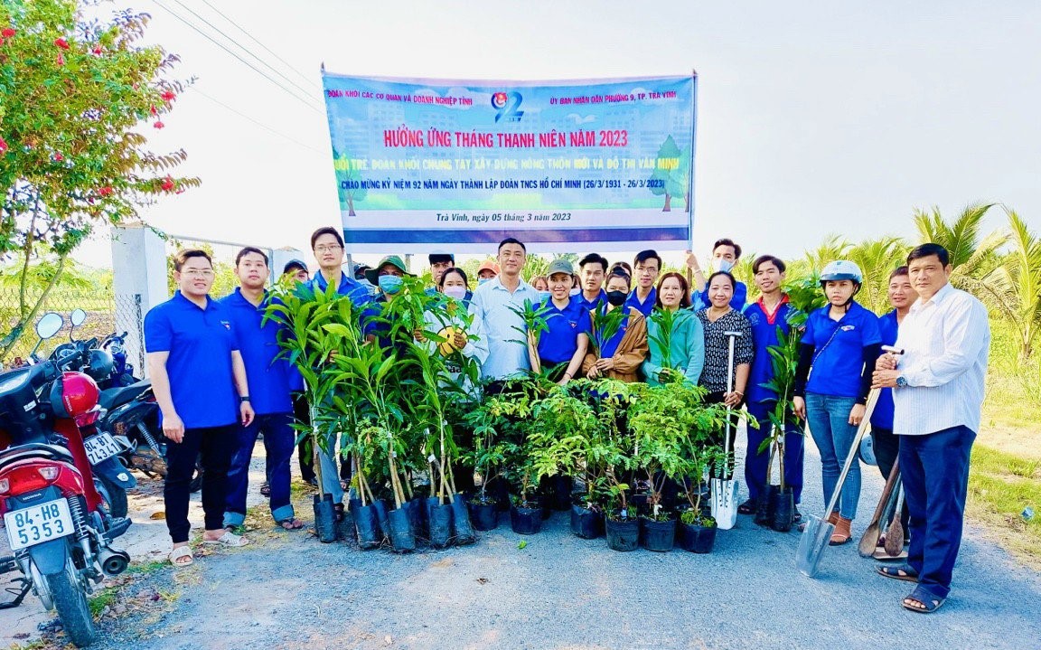 Đoàn khối Trà Vinh: Hơn 6.100 cây xanh trong năm 2023 được trồng mới