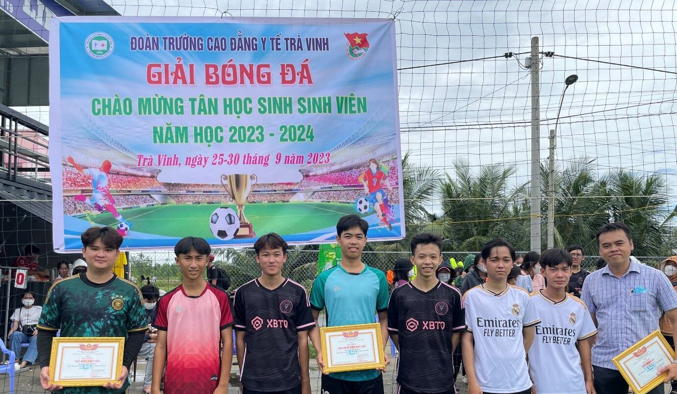 Đoàn trường Cao đẳng Y tế Trà Vinh tổ chức Giải bóng đá chào mừng tân học sinh sinh viên năm học 2023 – 2024