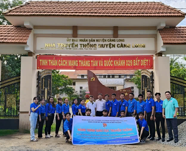 Đoàn cơ sở Sở Tài nguyên và Môi trường tổ chức Hành trình giáo dục truyền thống kỷ niệm 79 Ngày Quốc khánh nước CHXHCN Việt Nam (02/9/1945 – 02/9/2024)