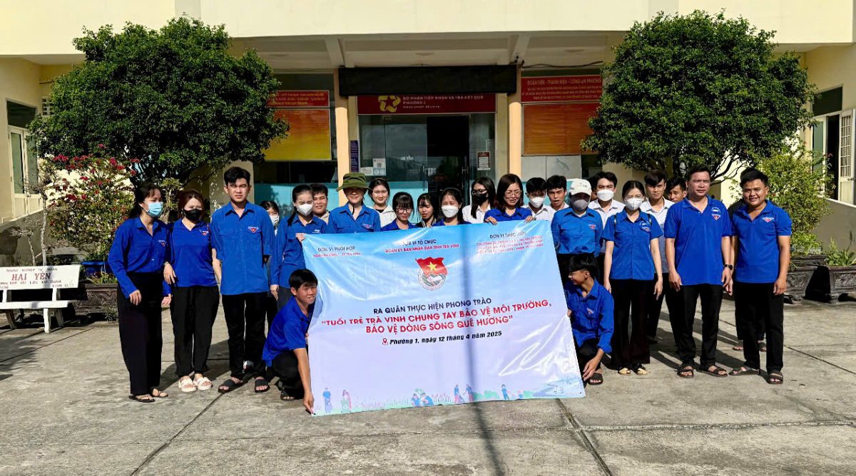 Tuổi trẻ Đoàn Ủy ban nhân dân tỉnh ra quân hưởng ứng phong trào “Chung tay bảo vệ môi trường – Bảo vệ dòng sông quê hương” tháng 4/2025